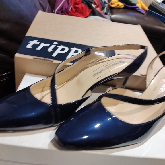 Vero Cuoio Midnight Blue Patent Heels - Picture 1 of 16